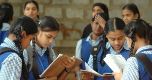 UP Board Exam 2026: यूपी बोर्ड 10वीं-12वीं की परीक्षाओं का बदला टाइम टेबल, जानें नई डेट्स और शिफ्ट्स
