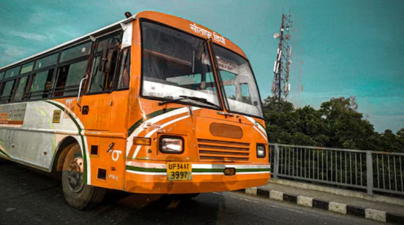 UPSRTC रोजगार मेला 2025: गाजियाबाद, अलीगढ़ समेत कई जिलों में महिला कंडक्टर भर्ती का सुनहरा मौका!